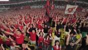 成都蓉城球迷的赛后谢场助威曲，这气势绝了！